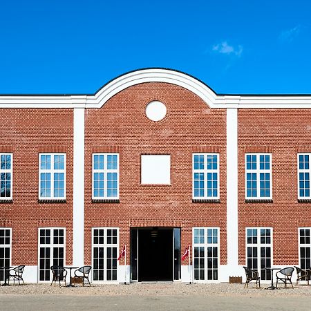 Milling Hotel Park 米泽尔法特 外观 照片