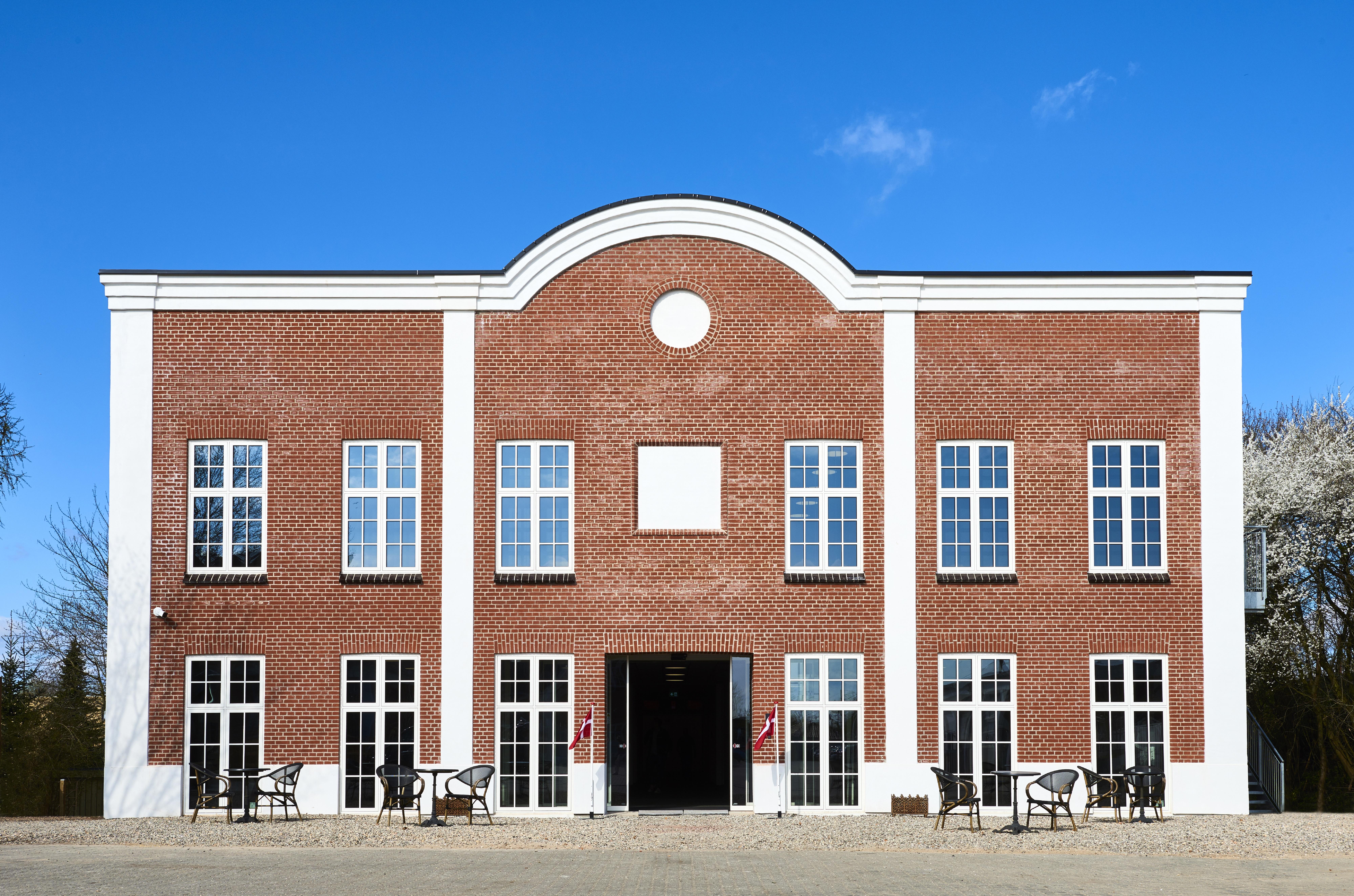 Milling Hotel Park 米泽尔法特 外观 照片